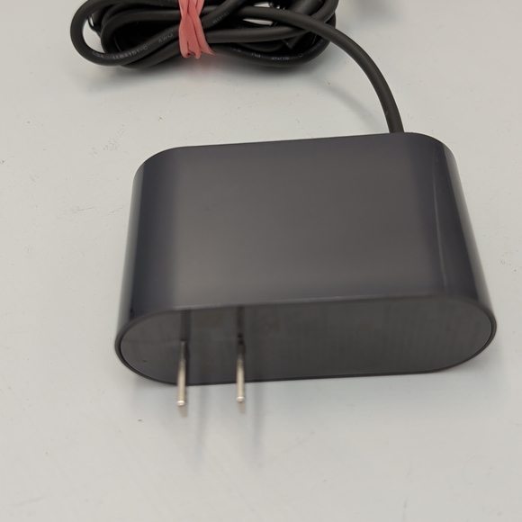 Dyson Black Power Adapter - Picture 5 of 5